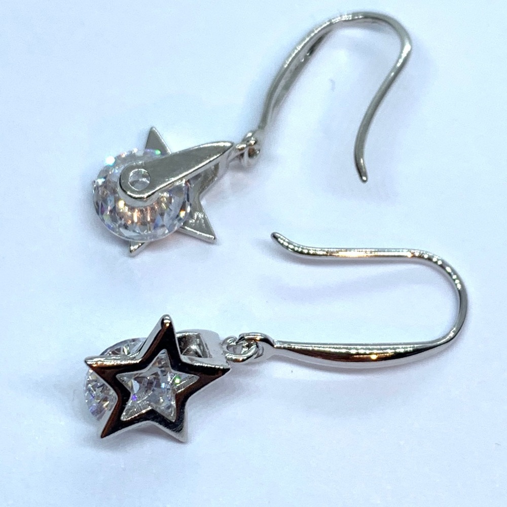 Sterling Silver 925 Crystal Star ⭐️ Earrings - Picture 3 of 3